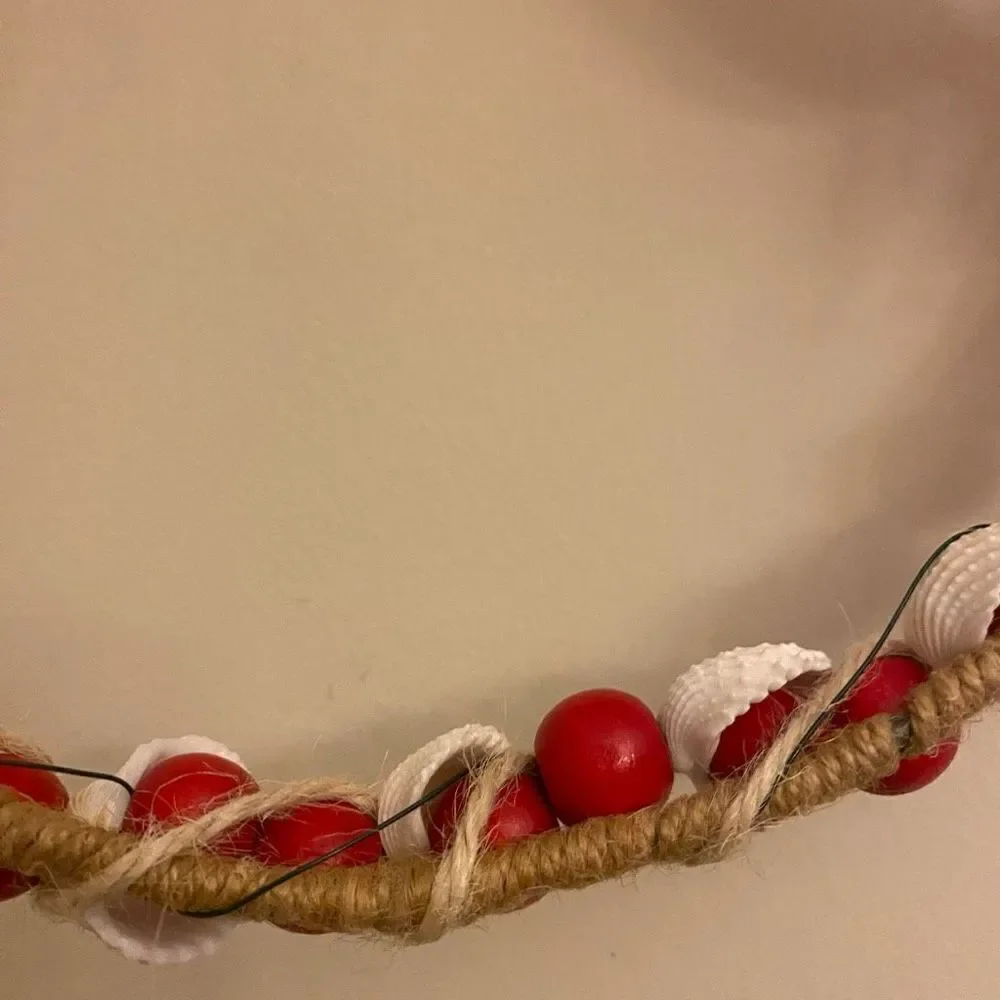 Handcrafted Seashell‎ and Red Beads Christmas Holiday Wreath 9”